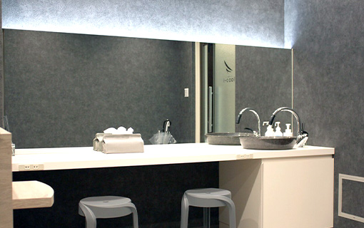 パウダールーム